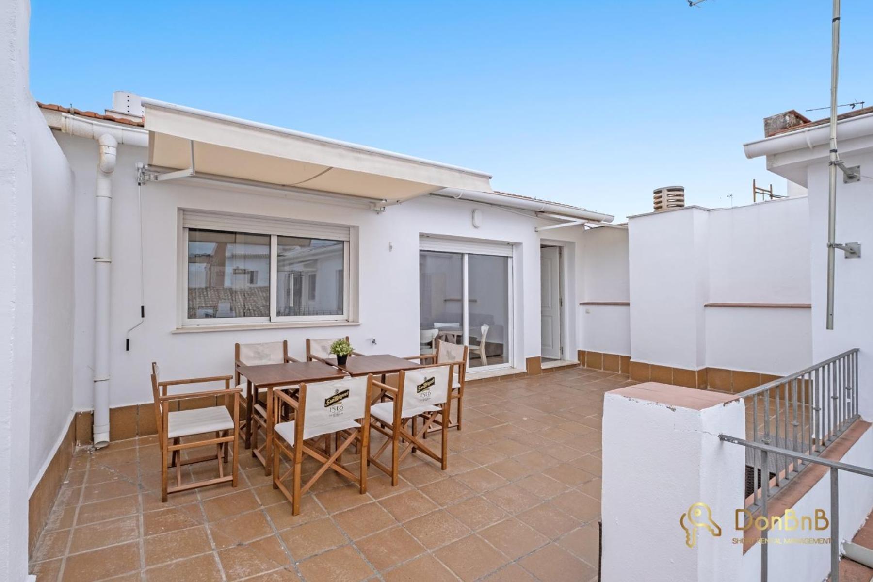 Apartamento Penthouse In The Heart Of For 6 People Málaga